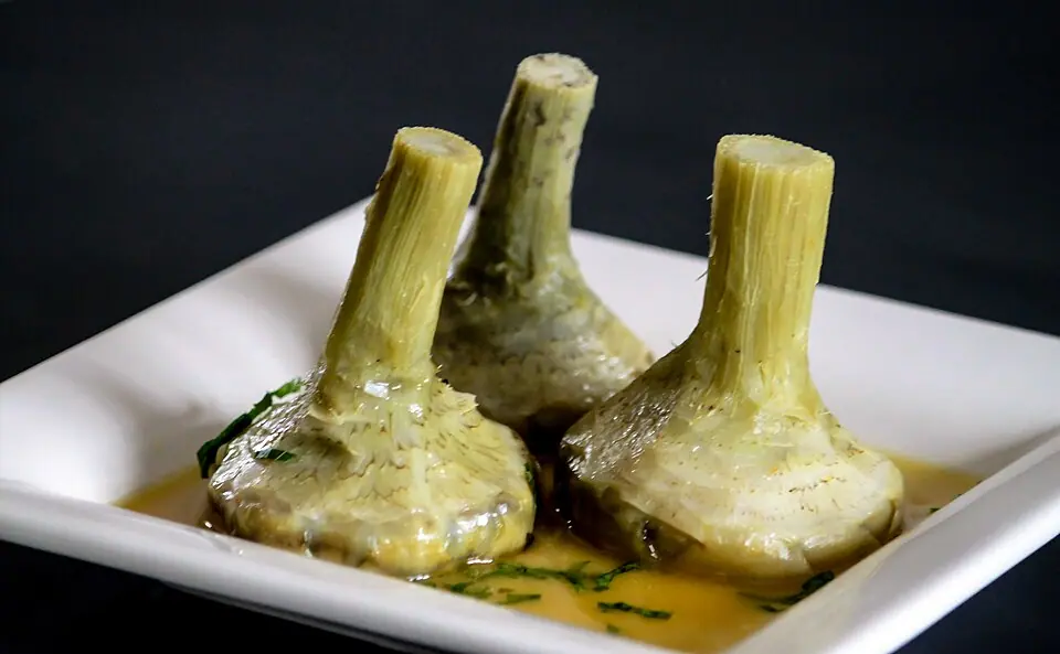 Carciofi alla romana