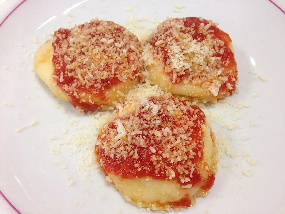 Ravioli capresi