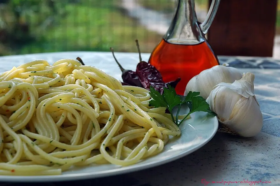 Spaghetti aglio, olio e peperoncino