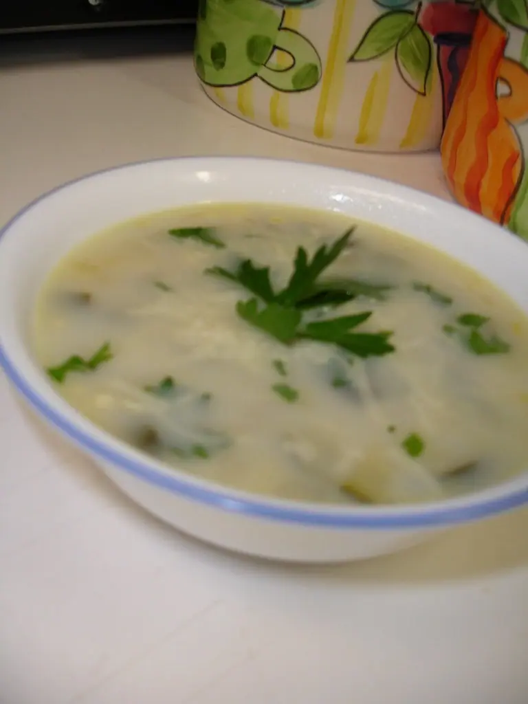 Ciorbă de dovlecei